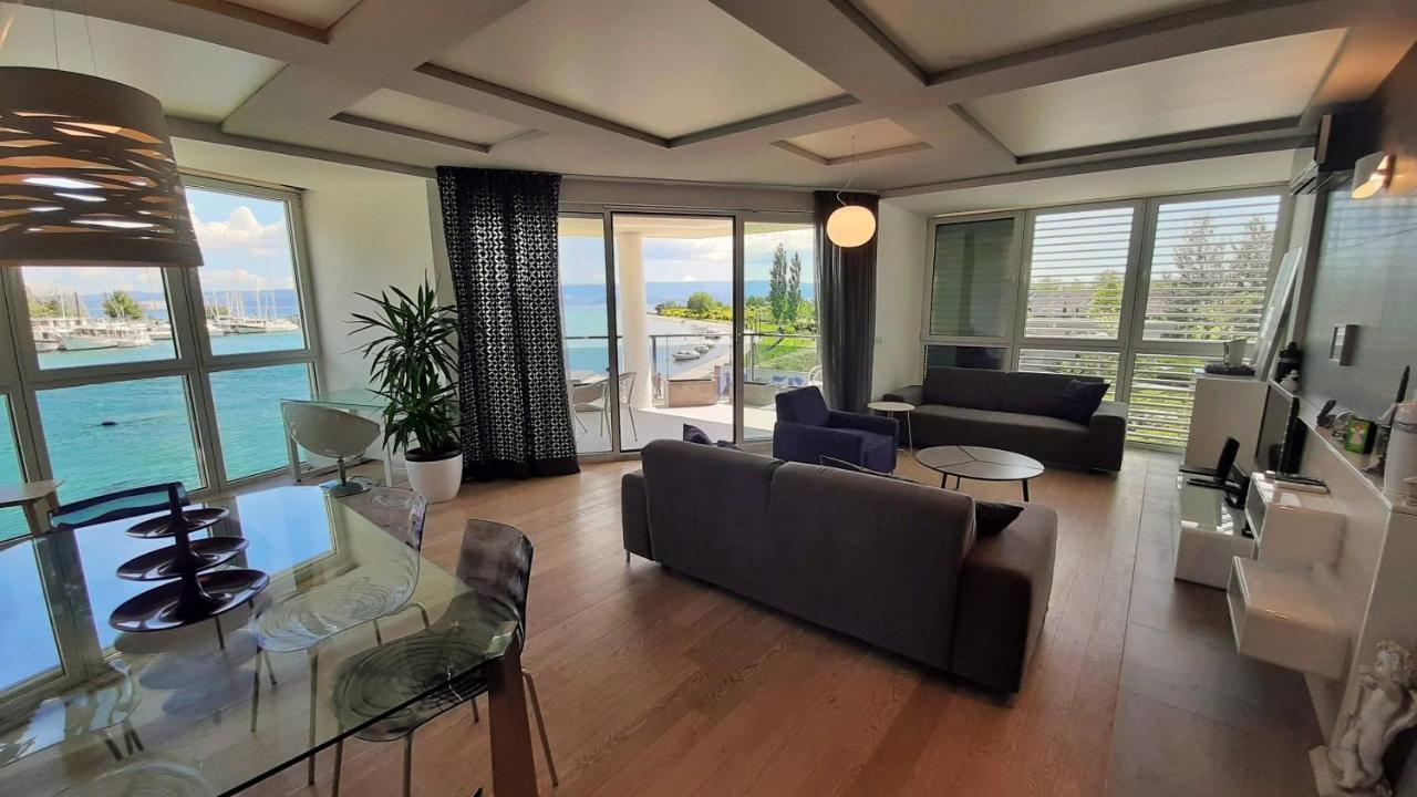 Apartment Iva Omiš Exteriér fotografie