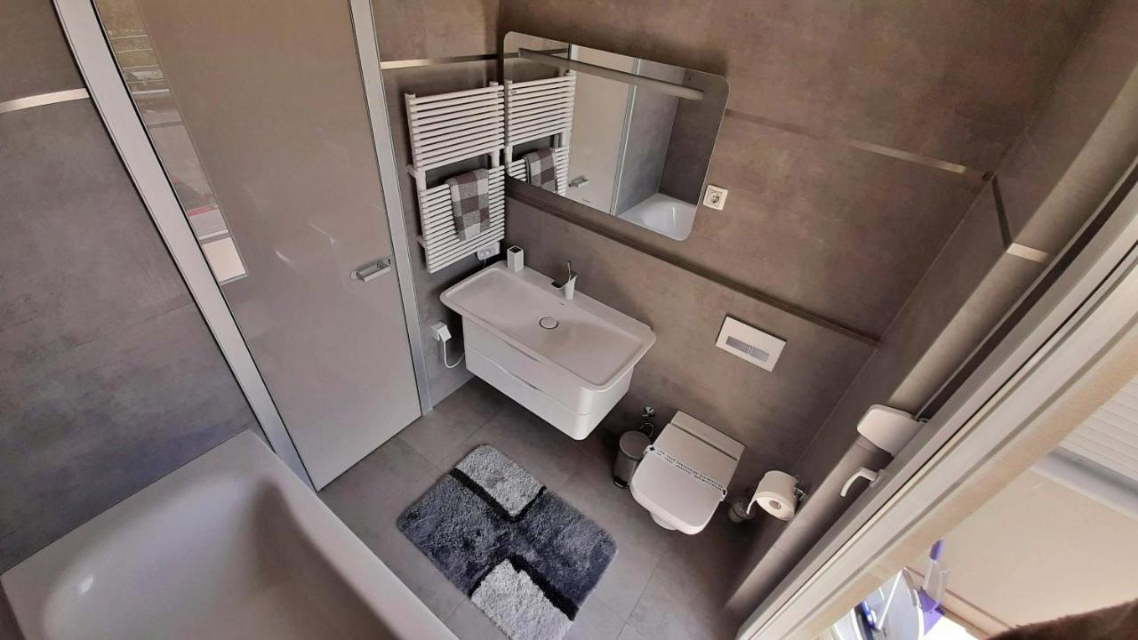 Apartment Iva Omiš Exteriér fotografie